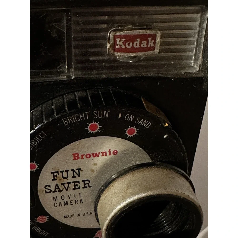Kodak Brownie Fun Saver 8mm Cine Film Motion Picture Camera Untested Vintage USA